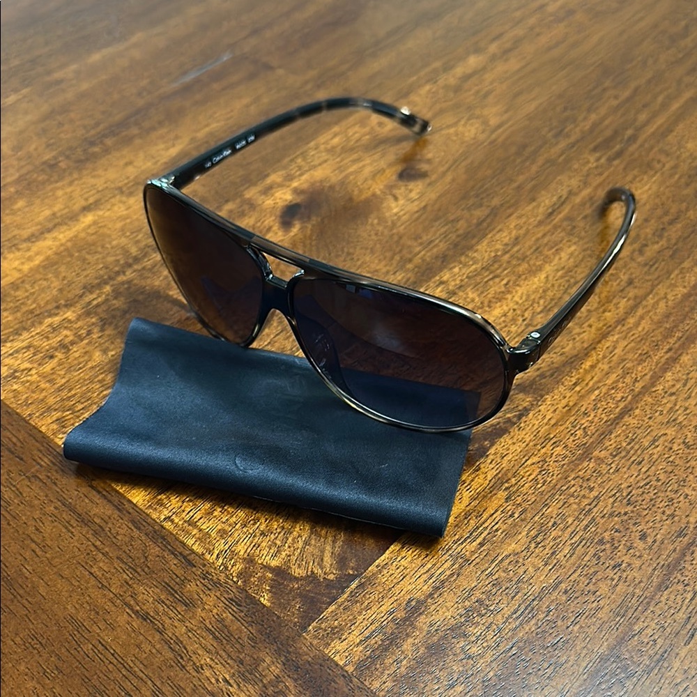 Stylish Black Sunglasses